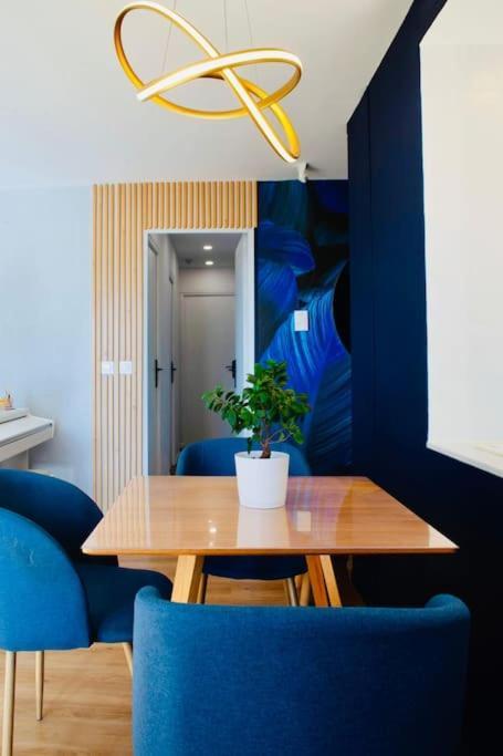 T3 Le Designer 4e-terrasse-climatisation & Netflix Apartment Marseille